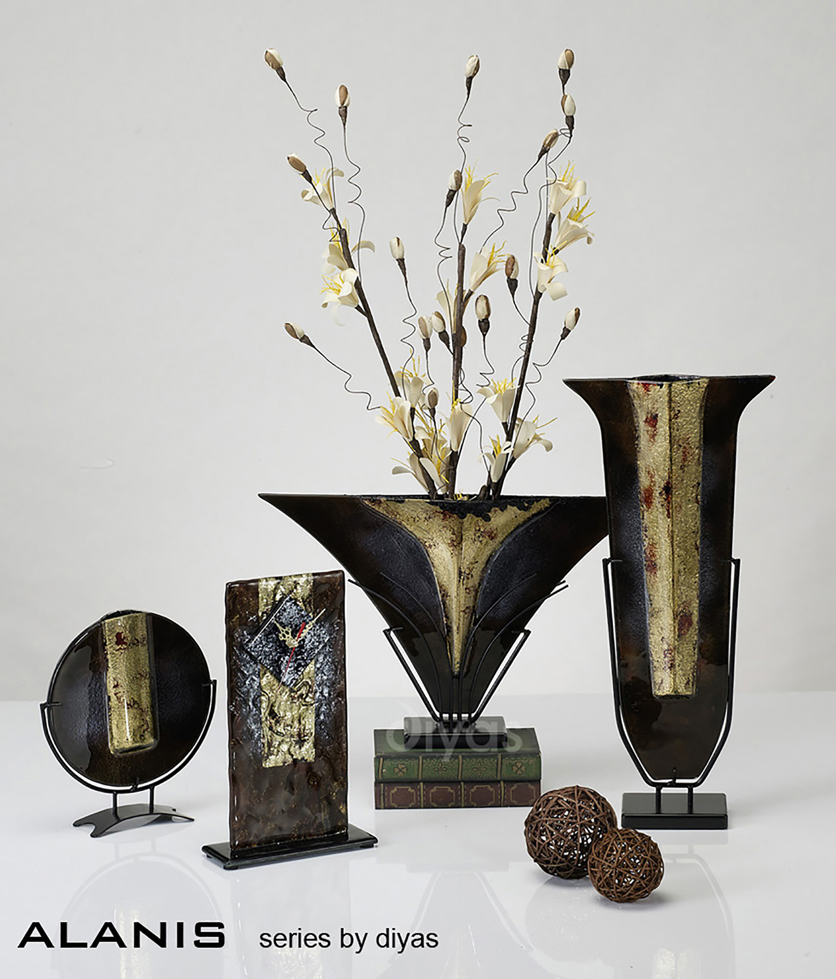 Alanis Glitter Art Glassware Diyas Home Vases